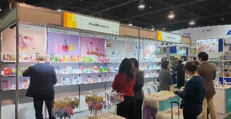 Health & Beyond showcased high-quality personal care products at the Private Label Trade Show 2025